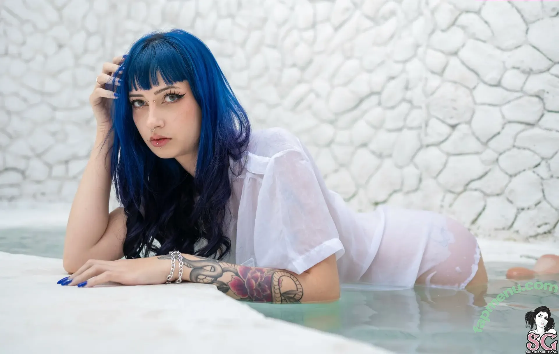 Mizafoxy nude photo #0033 (withlovefoxy)