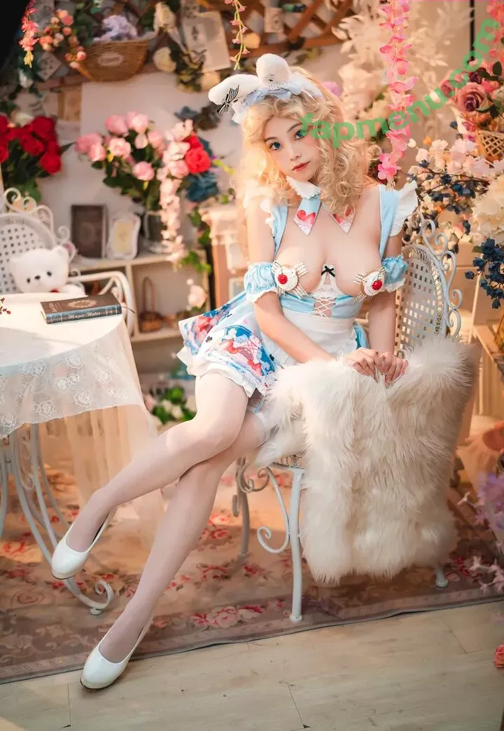 Mizhi_mao nude photo #0144 (1357046erty / mizhimaoqiu / mizhimiaoqiu / 蜜汁猫裘)