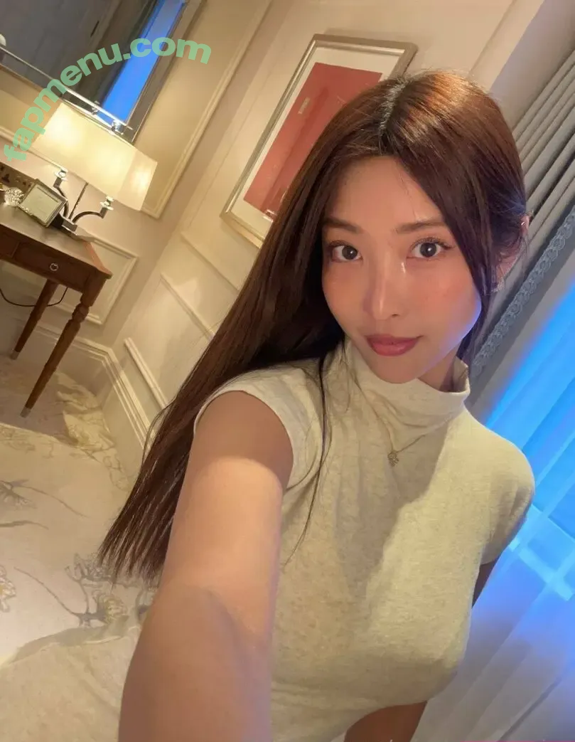 Mizukawasumire nude photo #0177 (Miri Mizuki / mizukawasumireworld)