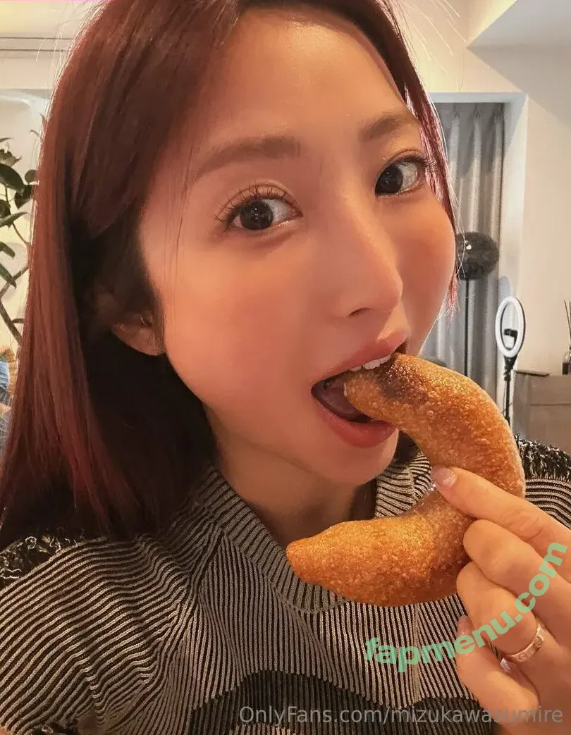Mizukawasumire nude photo #0253 (Miri Mizuki / mizukawasumireworld)