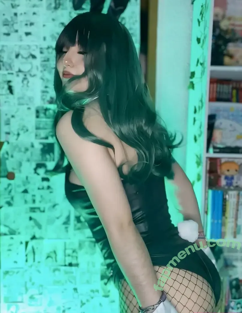 mizuki_kai_ nude photo #0014 (mizukicosplay)
