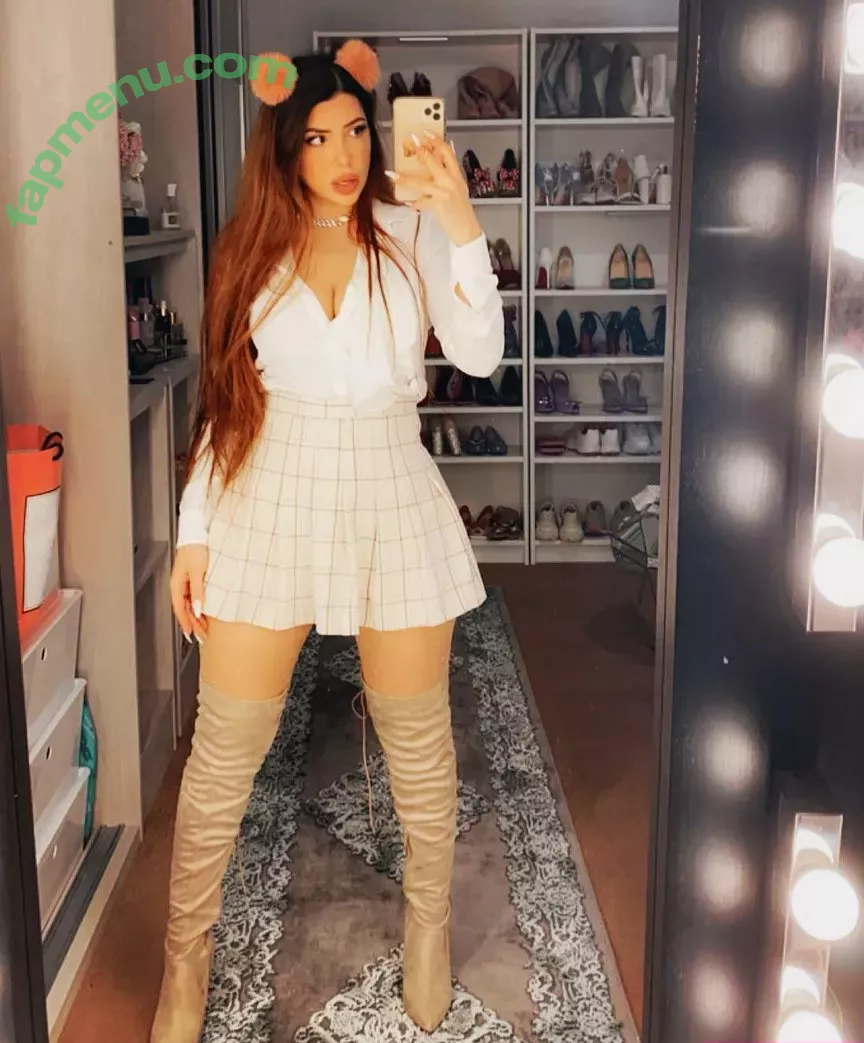 Mizz Ellaa ASMR nude photo #0004 (ellaaa / mizzellaa)