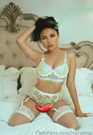mizzimie / MizziVIP nude photo #0565
