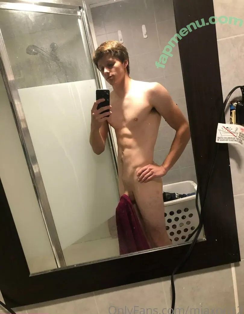 mjaxon12 nude photo #0008 (mrjaxon12)