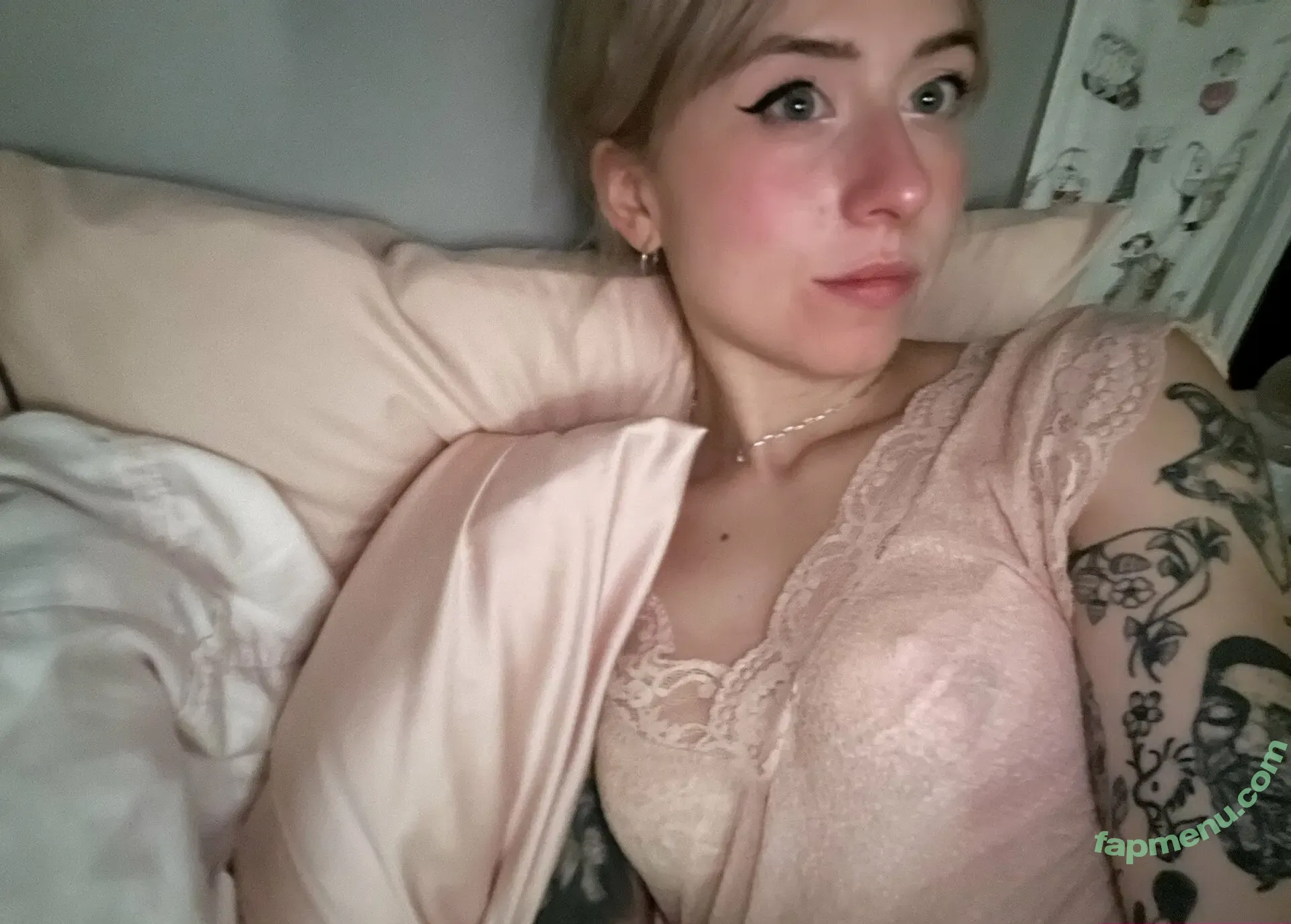 Mkultramilf nude photo #0030 (Mkultramilf)