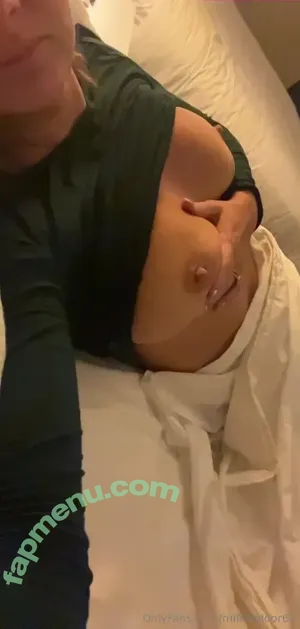  nude photo #0009