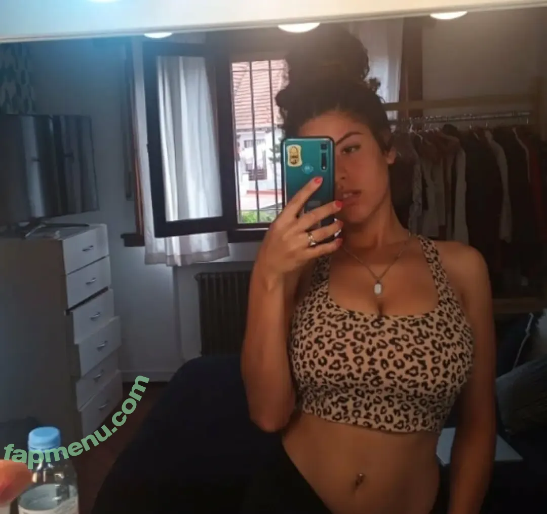 mmmar7 nude photo #0001 (mmmarok_)