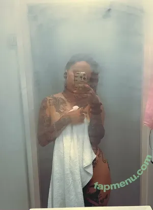  nude photo #0002