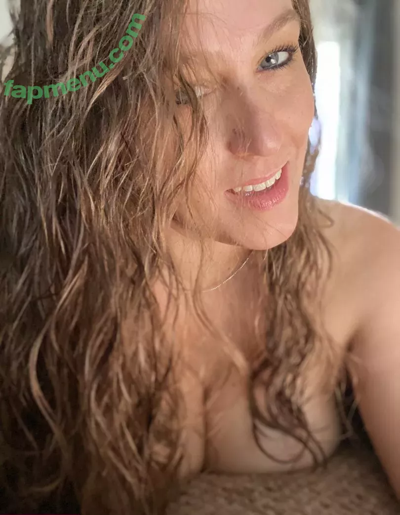 mncookies nude photo #0081 (milfncookiesto)