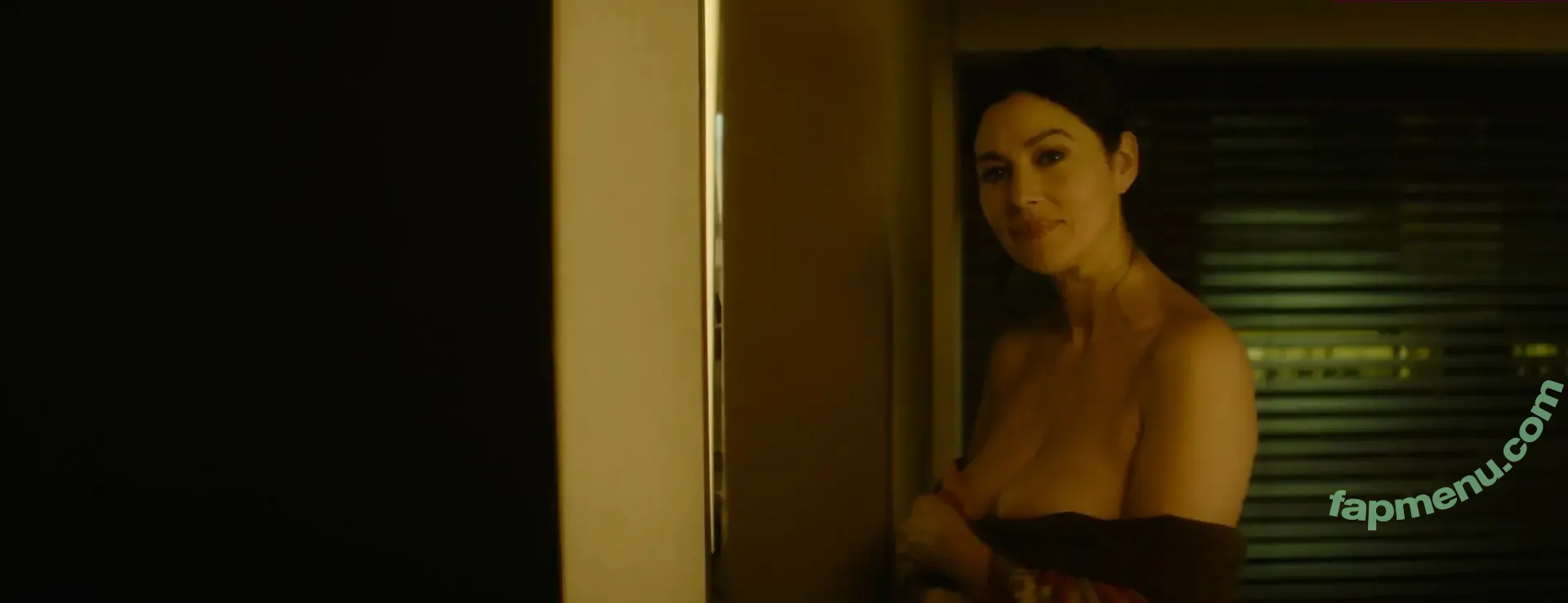 Mónica Bellucci nude photo #0006 (Mónica Bellucci)