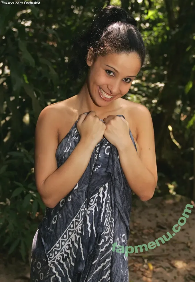 Mónica Silva nude photo #0008 (Mónica Silva)