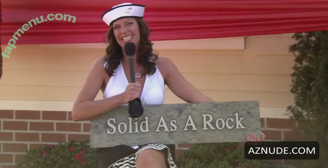 Mo Collins nude photo #0019 (that_mo_collins)