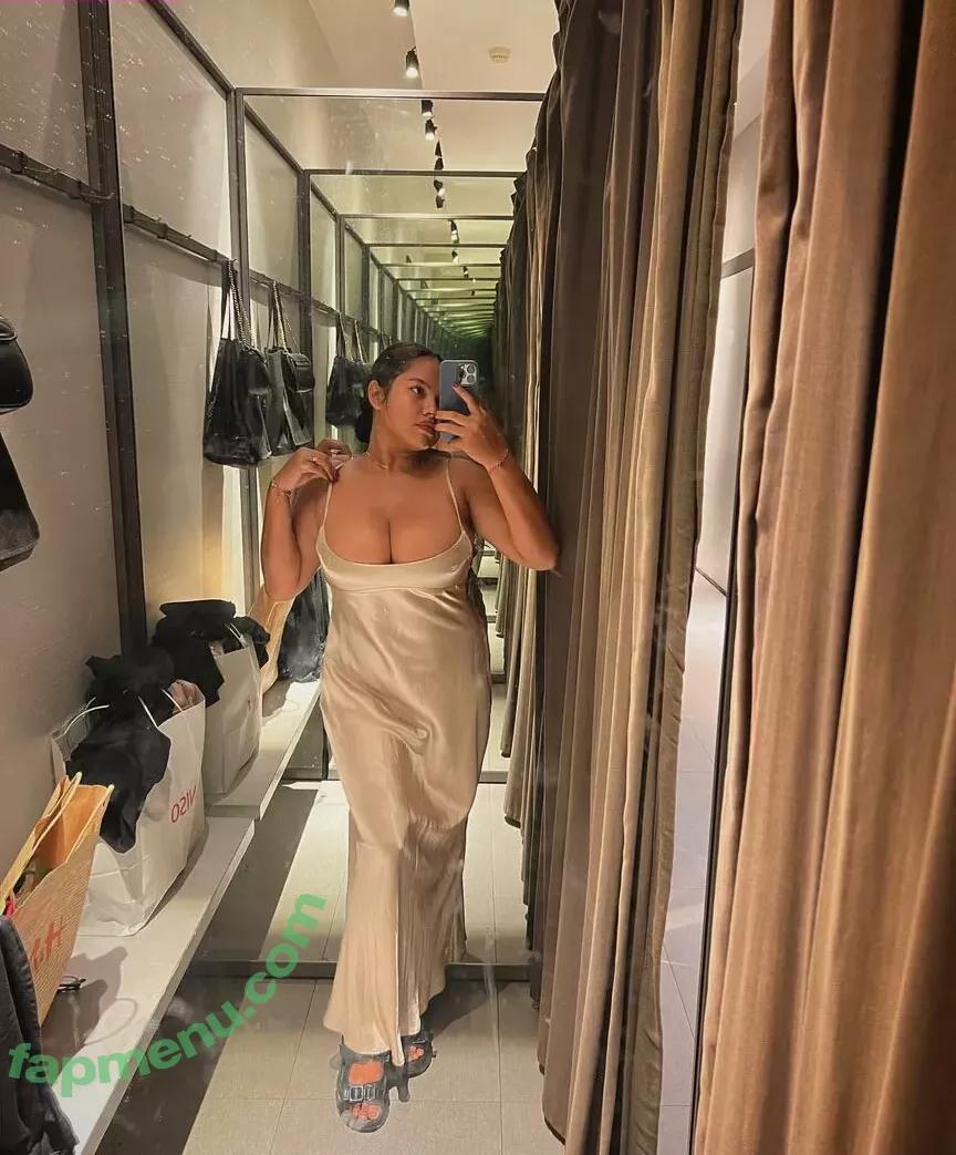 curvymoanaaa nude photo #0010 (babygurl.moana)