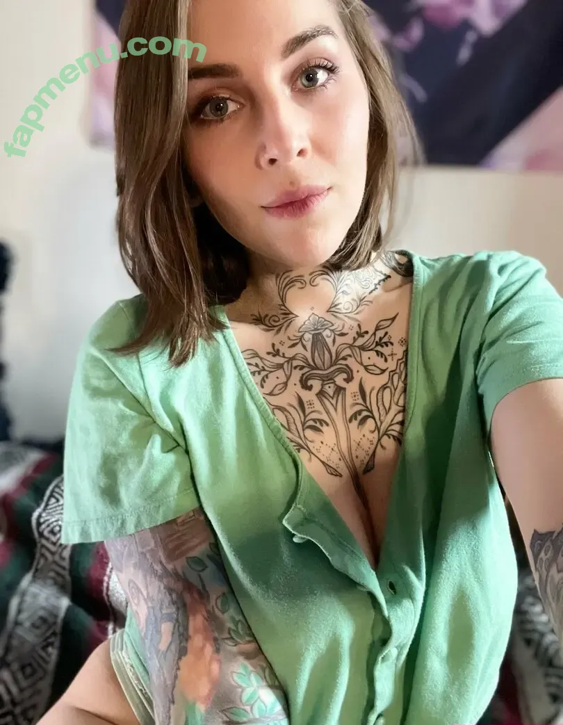 moaningmewfree nude photo #0002 (moaningmewfree)