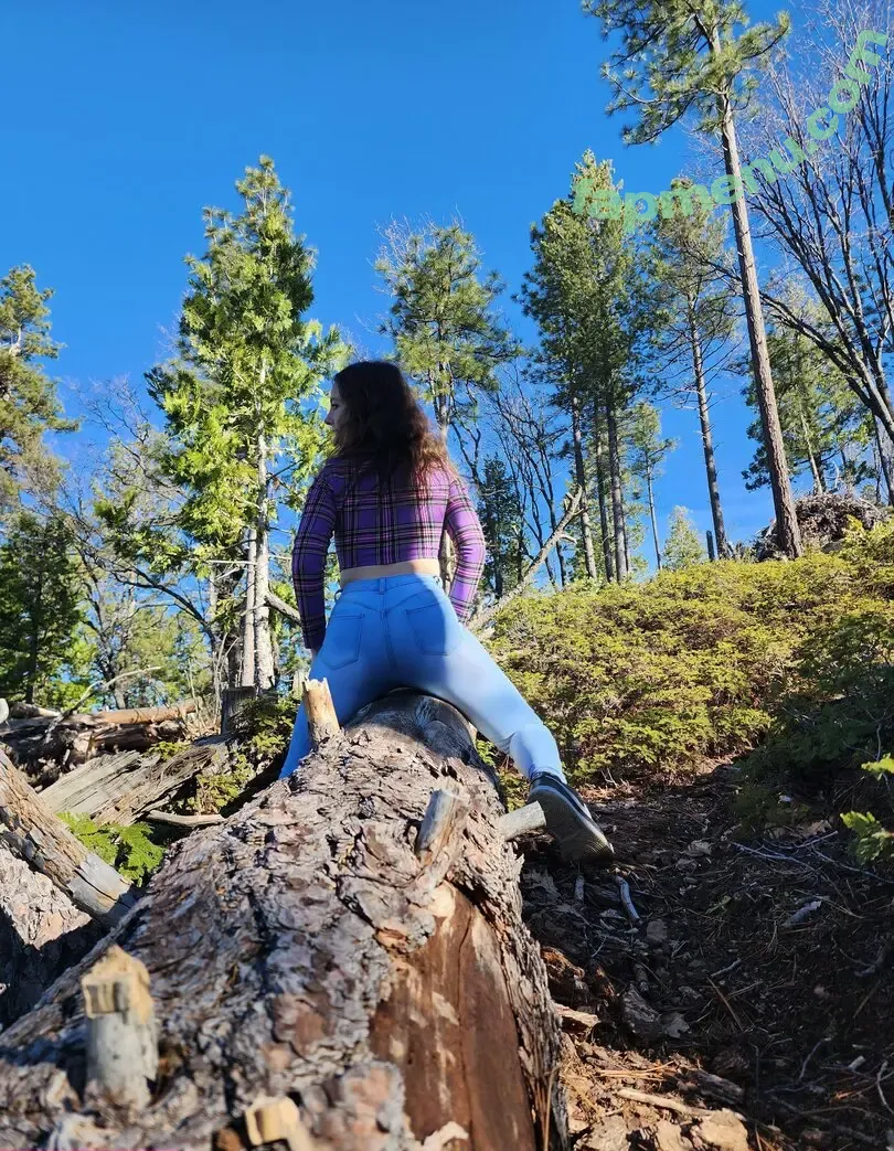 moanique4209 nude photo #0002 (moanique4209)