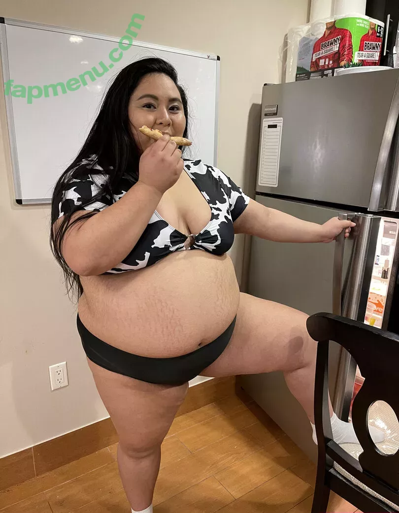 mochiibabii nude photo #0037 (mochii_babii)