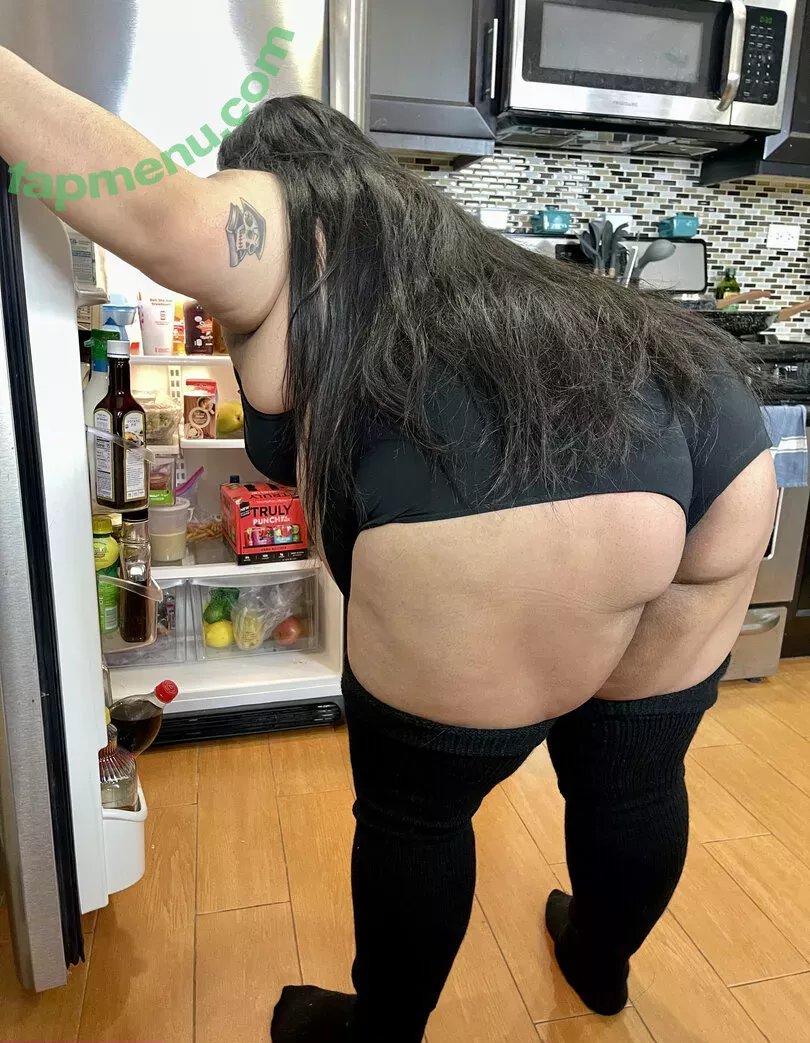 mochiibabii nude photo #0067 (mochii_babii)