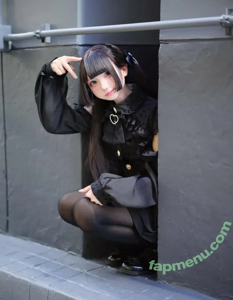 Mochiningning nude photo #0002 (Mochiningning)
