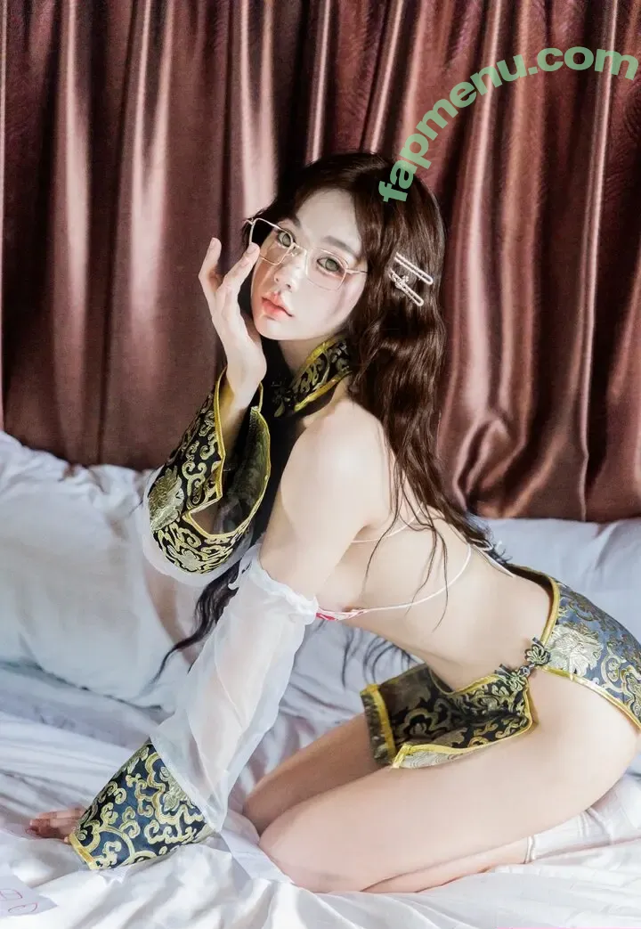 Moddum nude photo #0085 (moddumm)