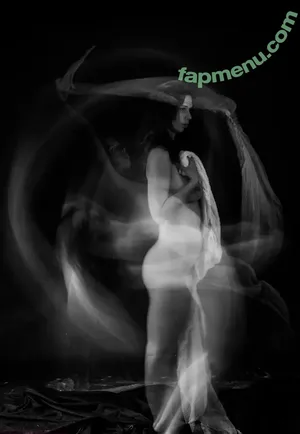 modeladventurerfree / thatadventurelover nude photo #0109