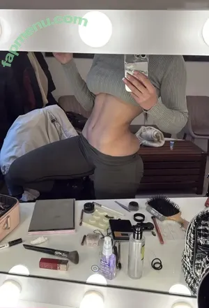  nude photo #0007