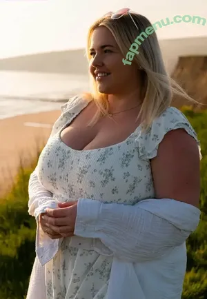 modelsuk / Megan Clarke / curvymia nude photo #0067