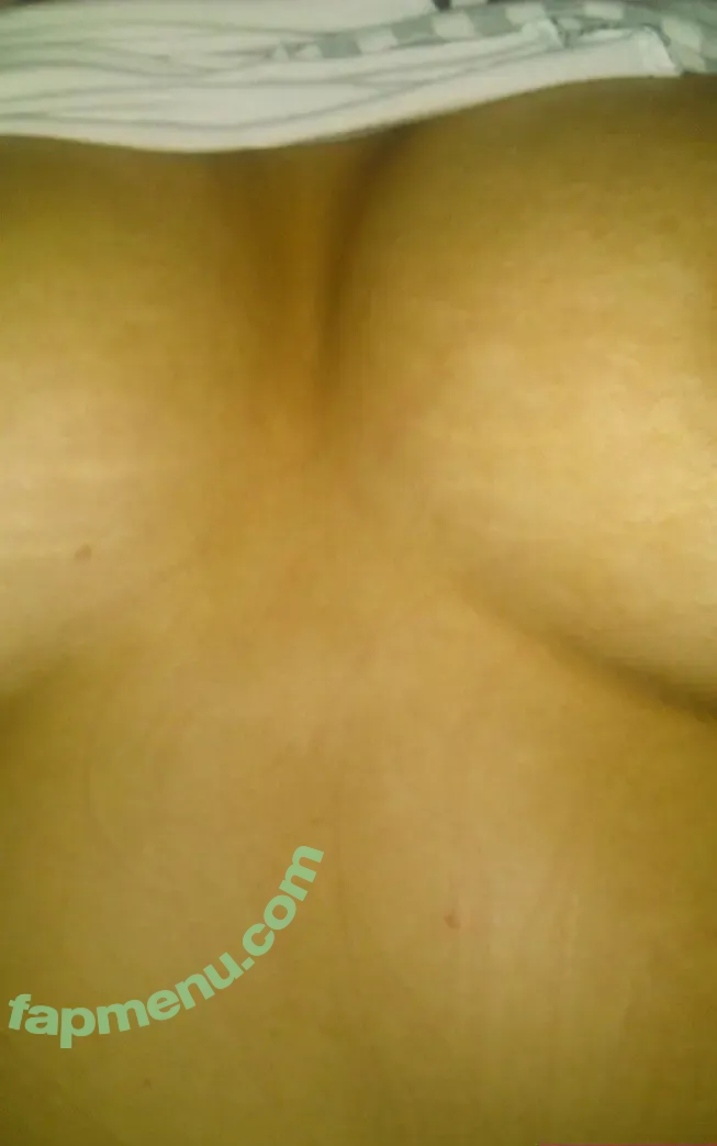 modernbritishrose nude photo #0352 (Louisa Mussington-Boreham / bigbootybritish / loumb)
