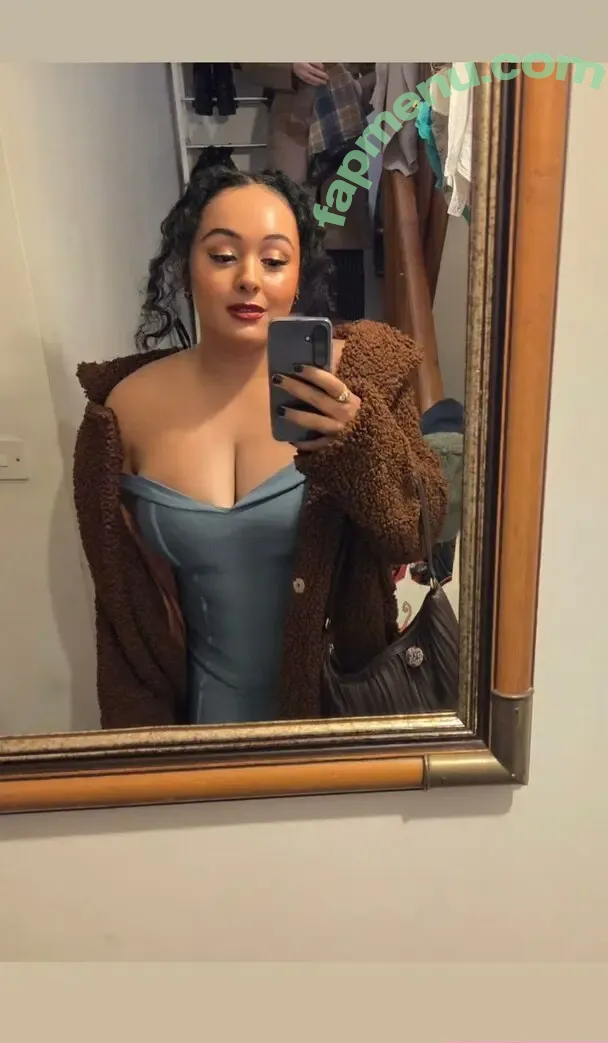 modernbritishrose nude photo #0429 (Louisa Mussington-Boreham / bigbootybritish / loumb)