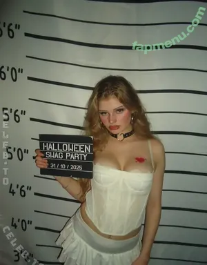 moechtegernmieze nude photo #0060