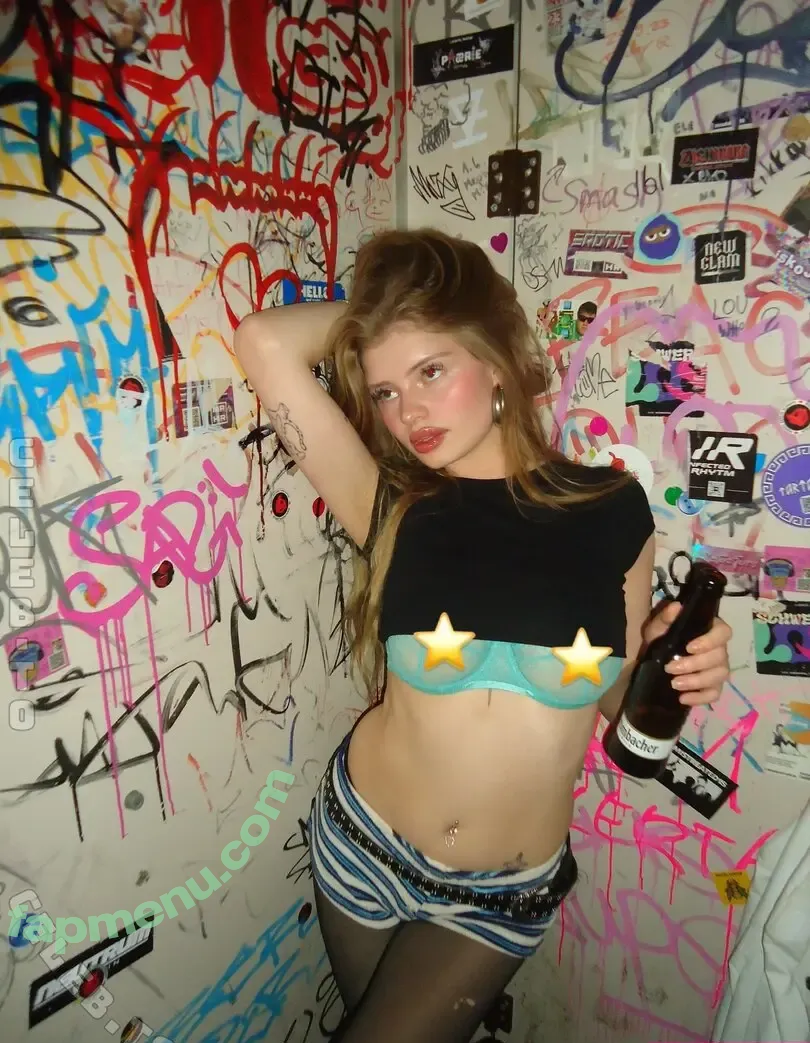 moechtegernmieze nude photo #0066 (moechtegernmieze)