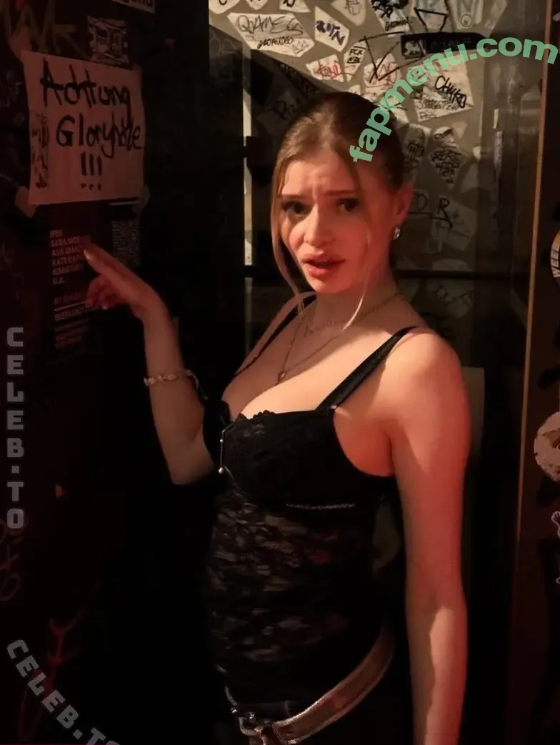 moechtegernmieze nude photo #0071 (moechtegernmieze)