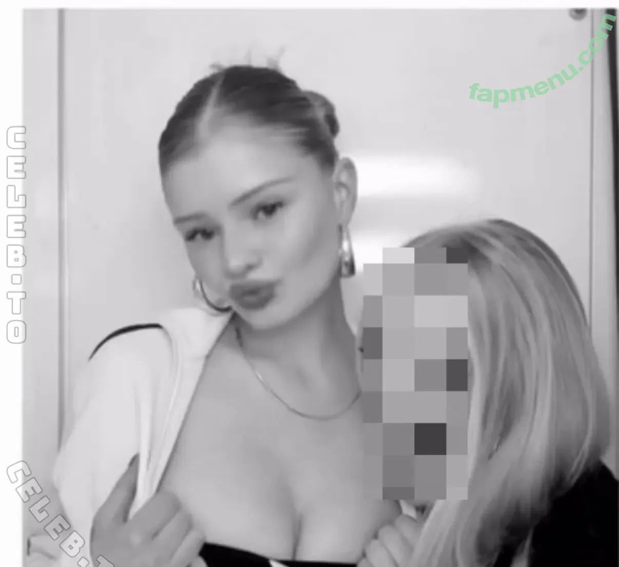 moechtegernmieze nude photo #0084 (moechtegernmieze)