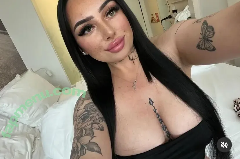 Moesha- Nadine nude photo #0007 (daddysliebling69 / moesha_nadine)