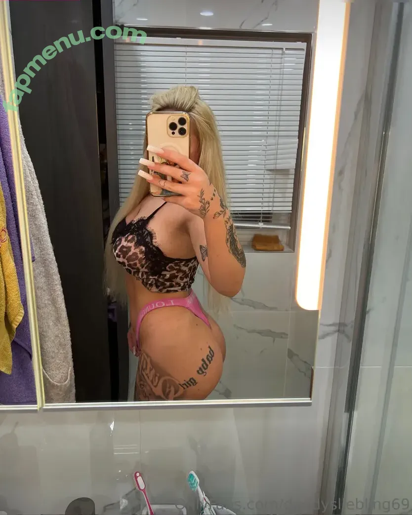 Moesha- Nadine nude photo #0052 (daddysliebling69 / moesha_nadine)