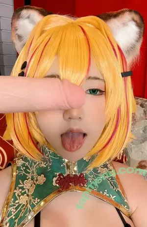  nude photo #0001