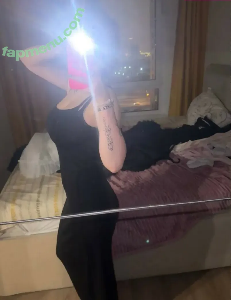 Molli nude photo #0029 (Like_befooore / like.before5 / sofiasmokesdrugs)