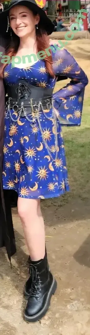 Mollie Damon / Star Wars Explained / molliemander nude photo #0075