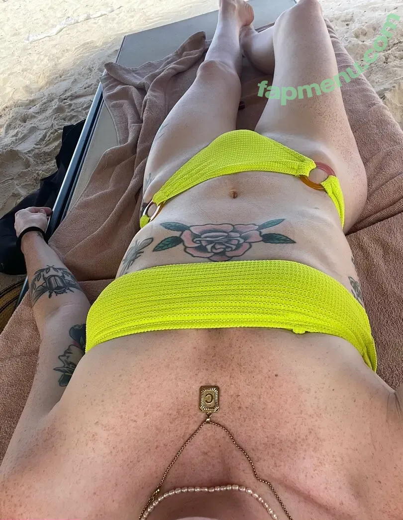 mollimuse nude photo #0013 (wogglewoman)