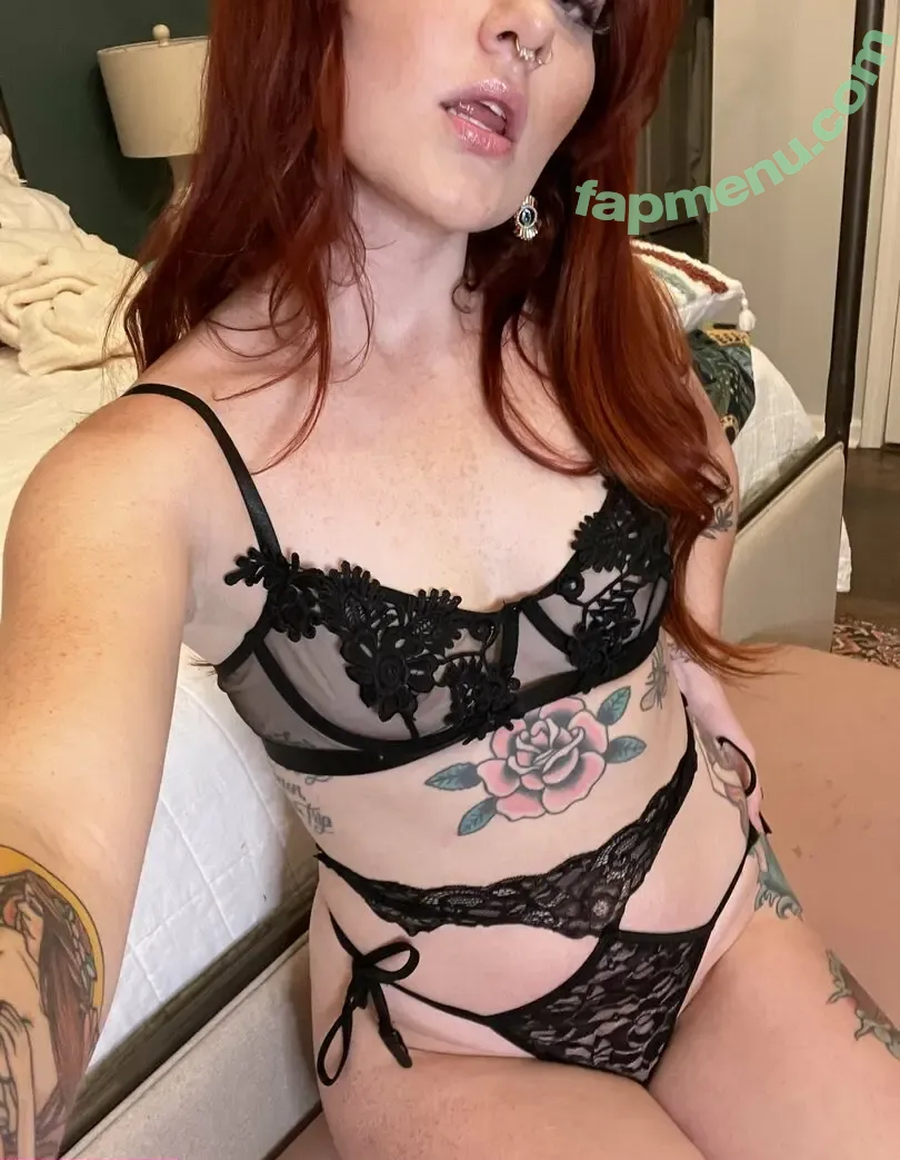mollimuse nude photo #0020 (wogglewoman)