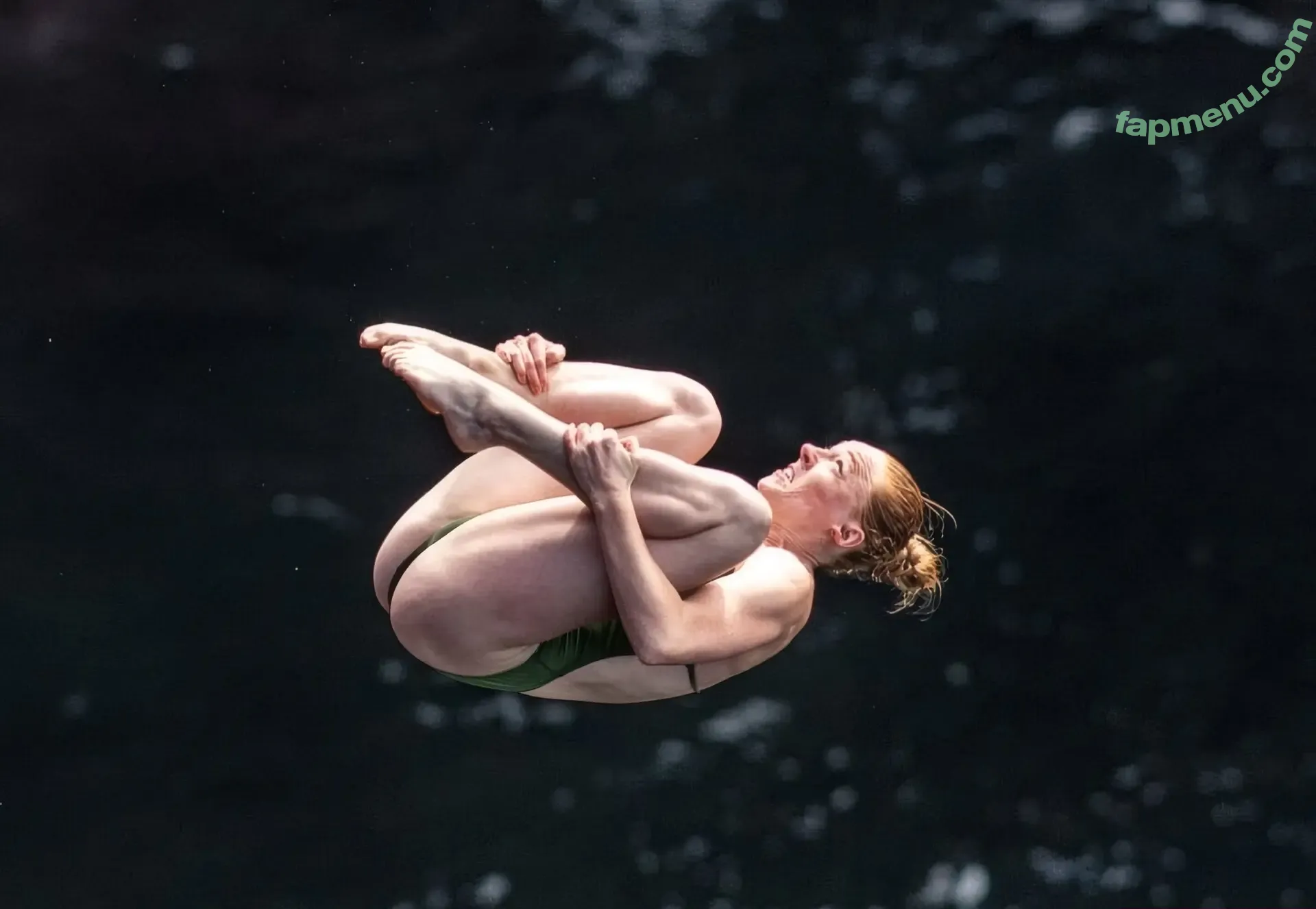 Molly Carlson nude photo #0290 (Canadian Diver / mollycarlson1)