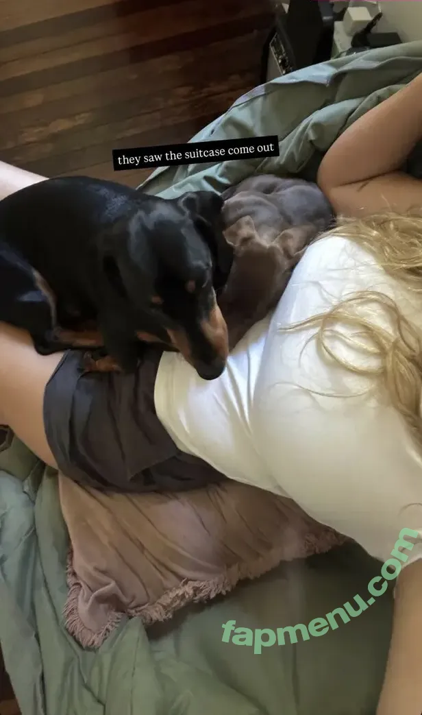 Molly Donahoe nude photo #0041 (mollydonahoe)