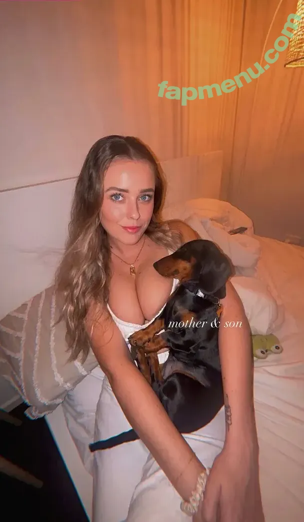 Molly Donahoe nude photo #0055 (mollydonahoe)