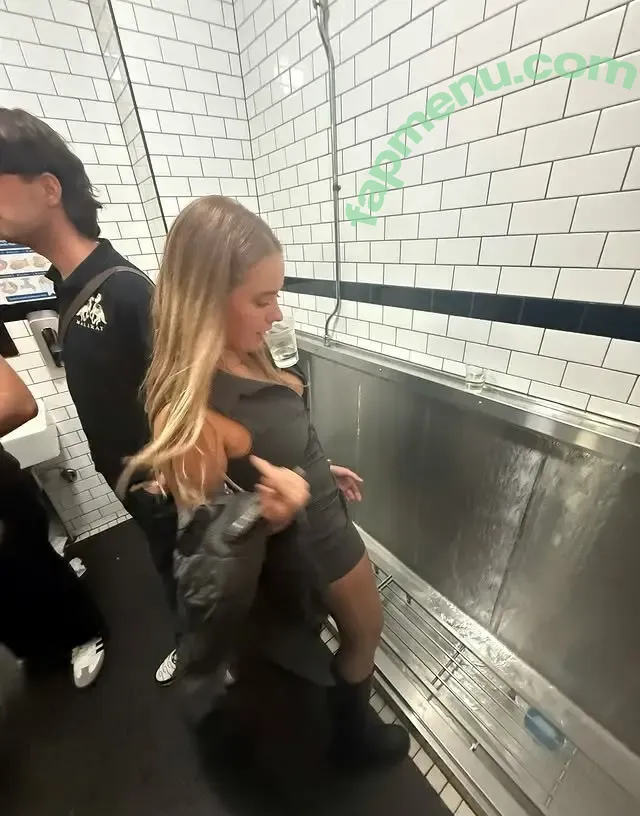 Molly Donahoe nude photo #0063 (mollydonahoe)