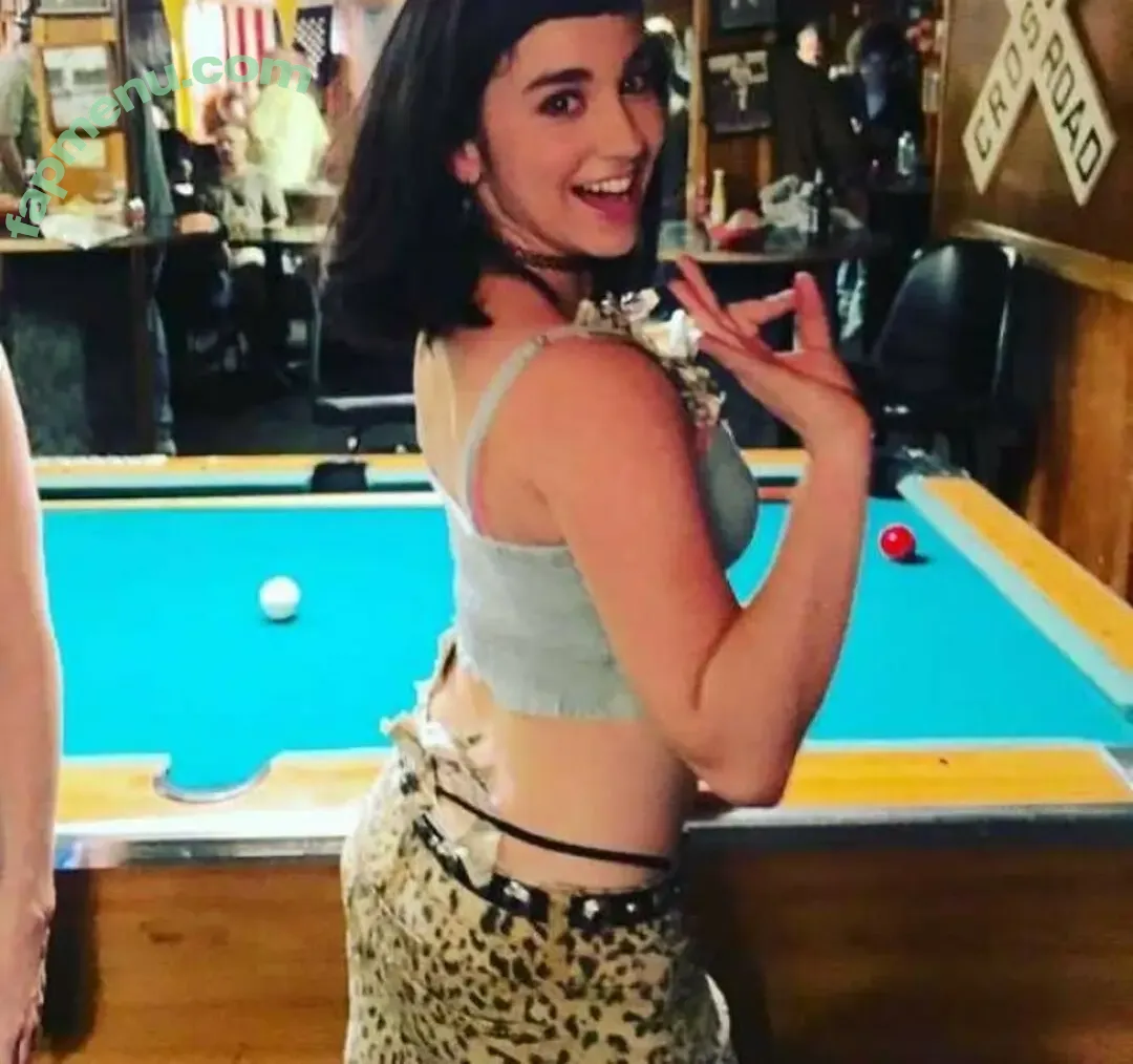 Molly Ephraim nude photo #0028 (mollyephraim)