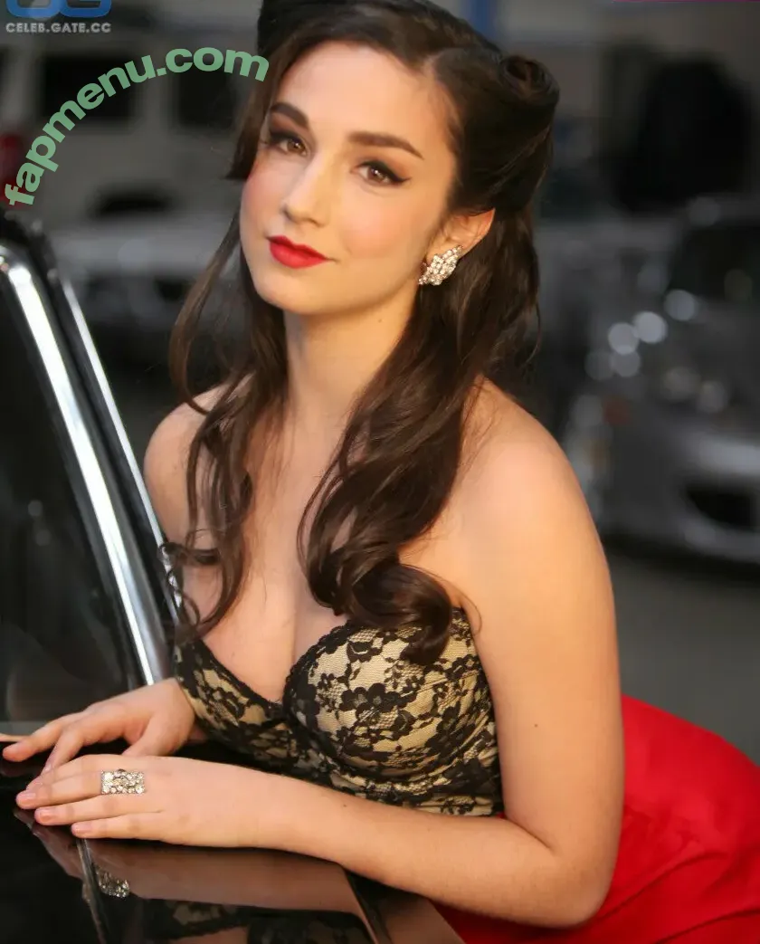 Molly Ephraim nude photo #0029 (mollyephraim)