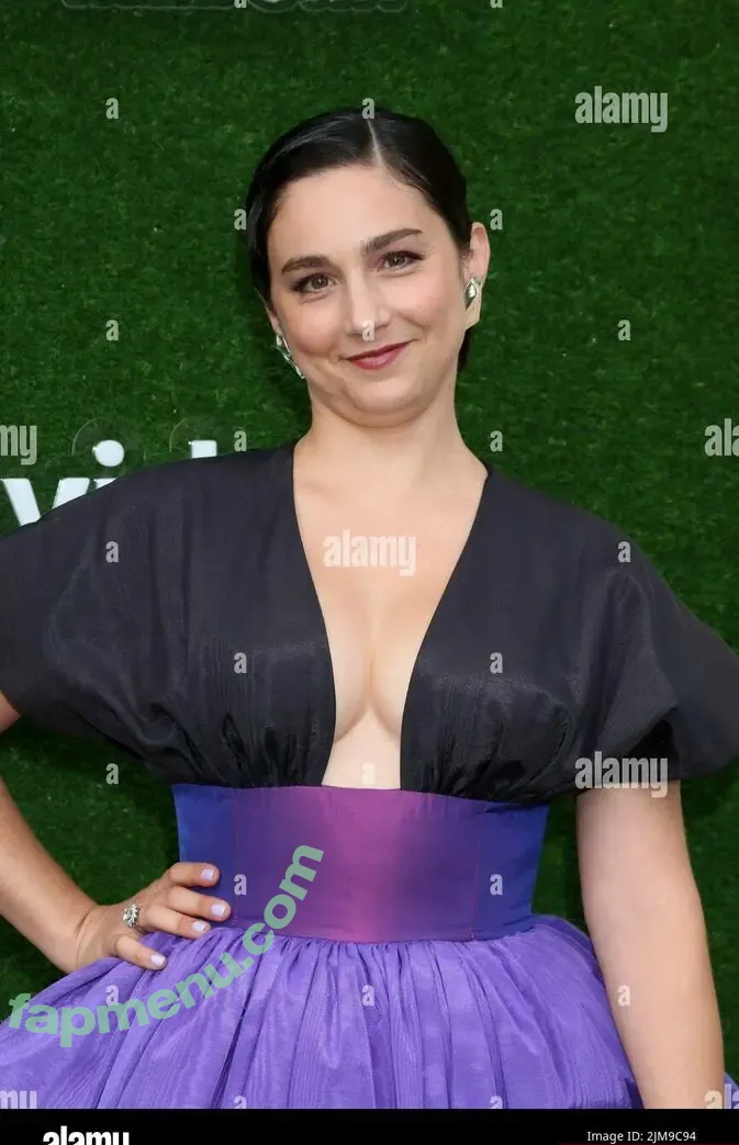 Molly Ephraim nude photo #0031 (mollyephraim)