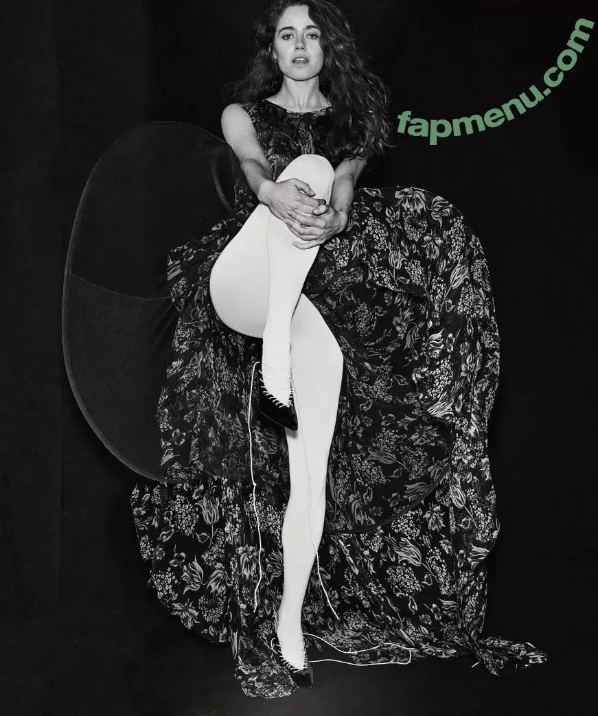 Molly Gordon nude photo #0150 (crashgordon / mollsterg)