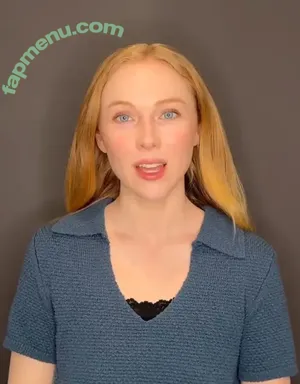 Molly Quinn / lassmolly / mollycaitlynquinn nude photo #0205