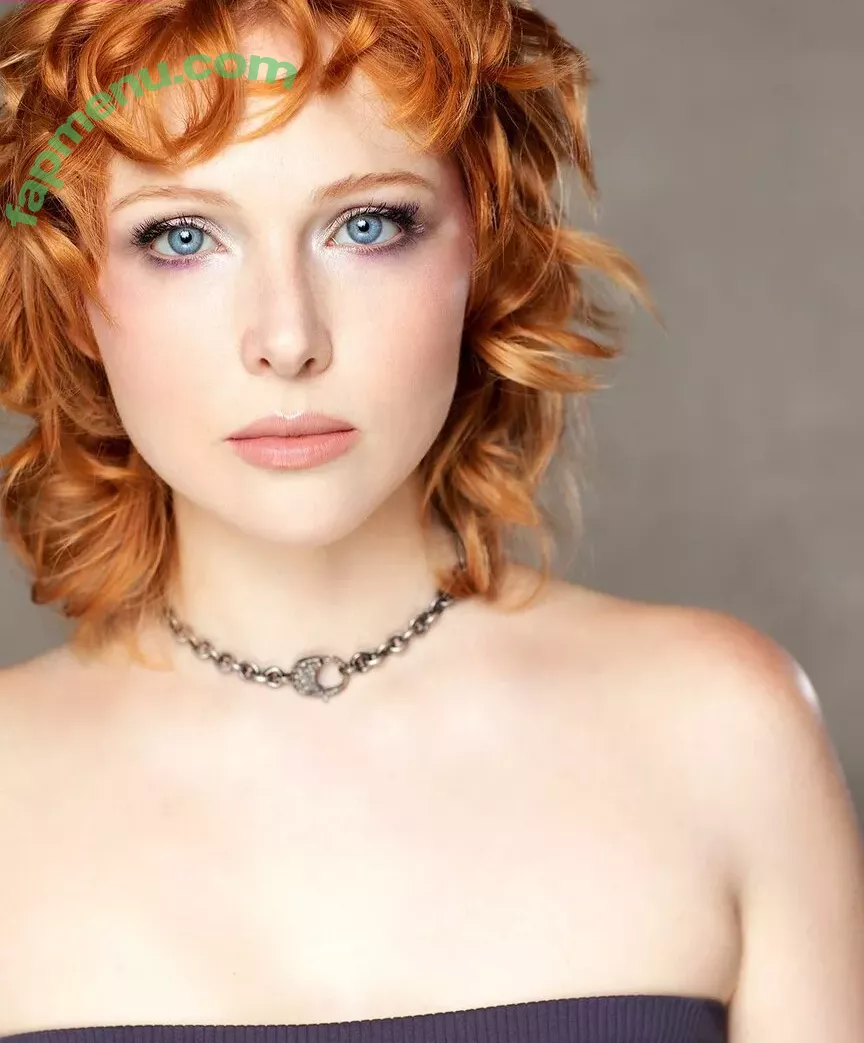 Molly Quinn nude photo #0114 (lassmolly / mollycaitlynquinn)