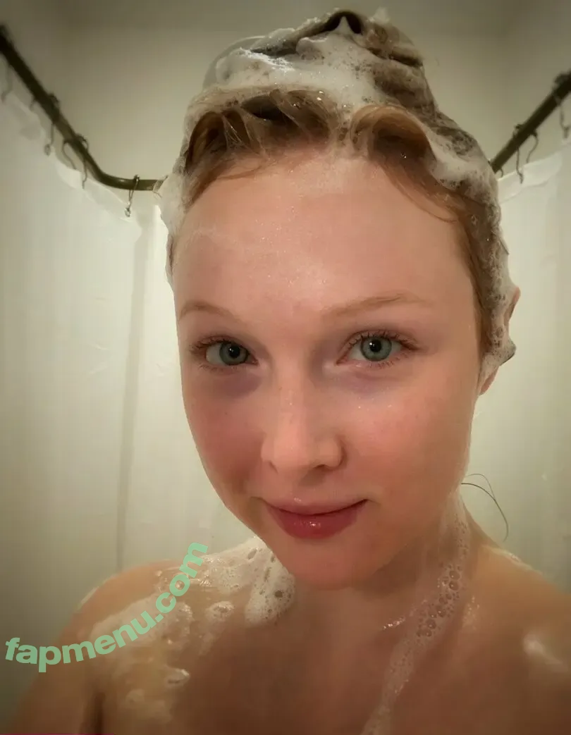 Molly Quinn nude photo #0154 (mollycaitlynquinn)